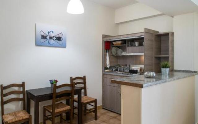 Studio Nikos