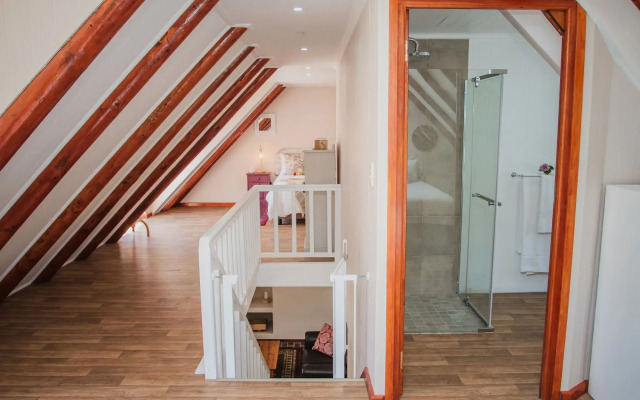 Aan de Oever Guesthouse