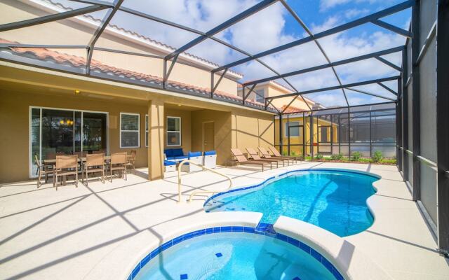 5 Bdrm Solterra New Home