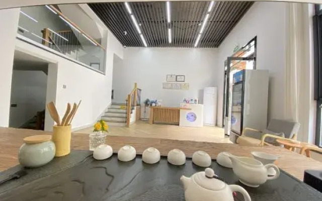 Xinwu No.8 Homestay，Xinchang County