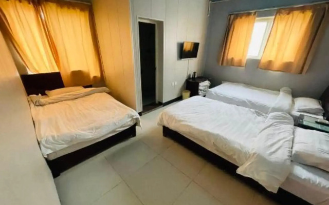 Yirujia Hostel