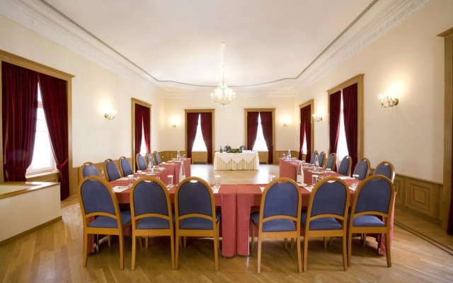 Aquila Atlantis Hotel