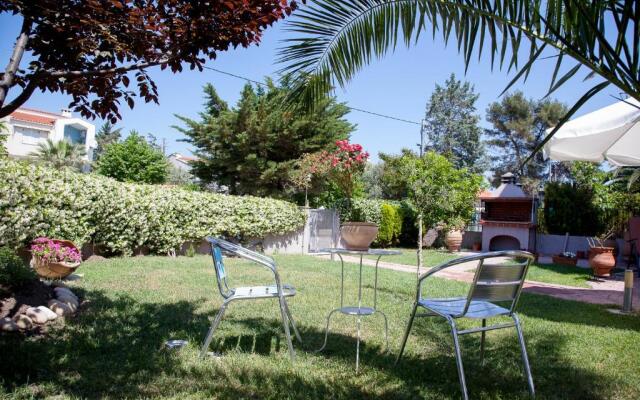 Apartments Eleni 4 Seasons
