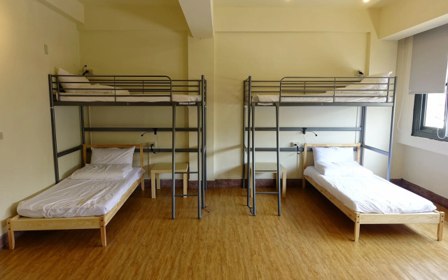 Chiayi Petite Hostel