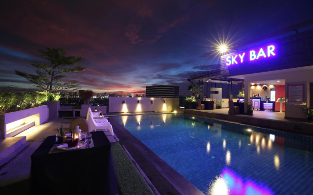 Bangkok Inter Place Hotel