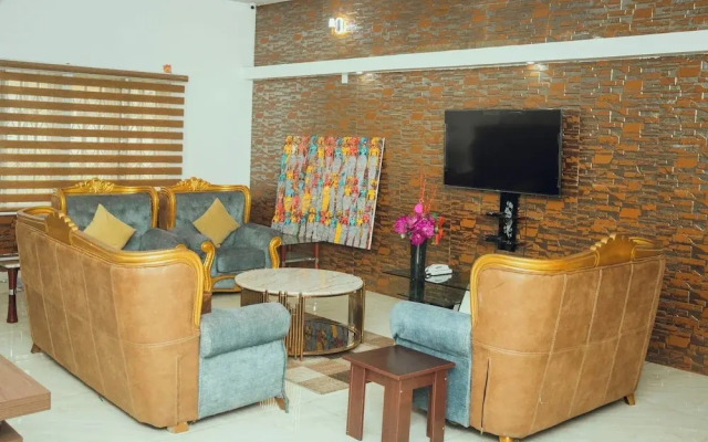 Rossy'S Apartments
