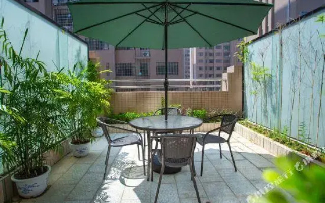 Venice International Hotel