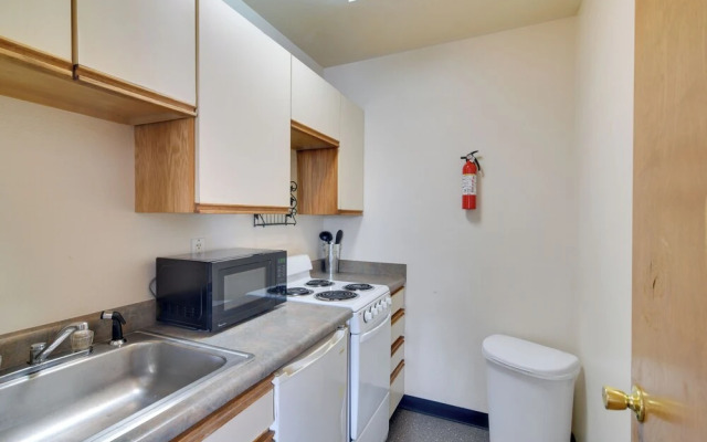 Loveland Vacation Rental: Pets Welcome