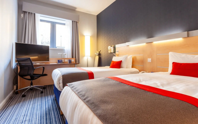 Holiday Inn Express Edinburgh Royal Mile by IHG
