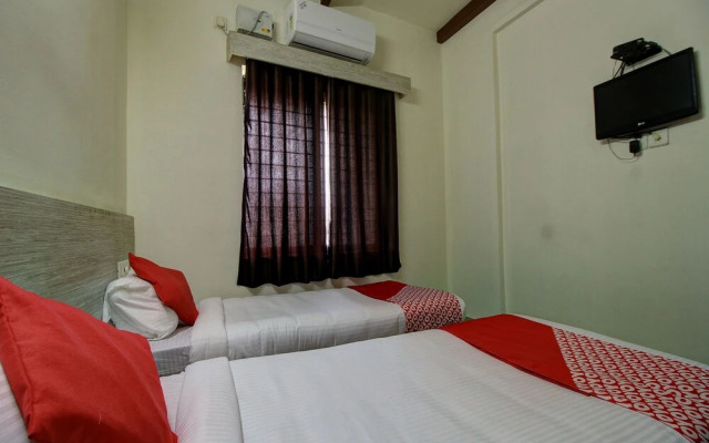 OYO 16662 Taj Residency