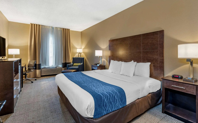 Comfort Inn & Suites Bryant - Benton