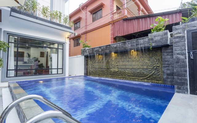 Savoie Angkor Boutique