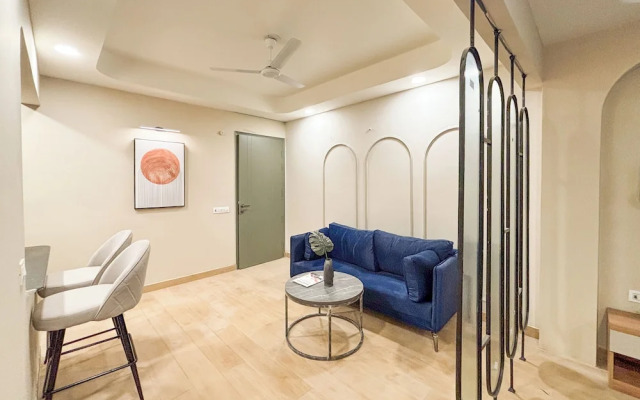 Housr 1 BHK Apartment Sector 42 Gurgaon