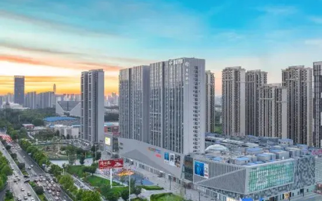 Starway Hotel (Science Avenue, High-Tech Wanda, Zhengzhou)