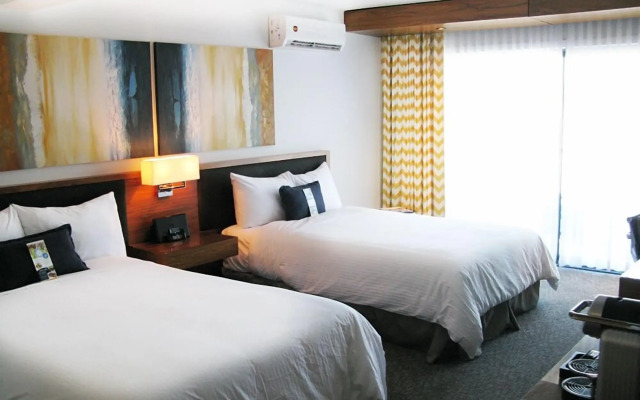 Qualicum Beach Inn
