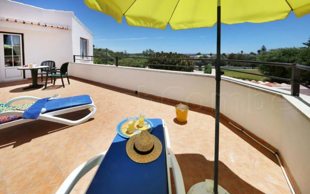 CASA BEACHCOMBER Le jardin des Arts