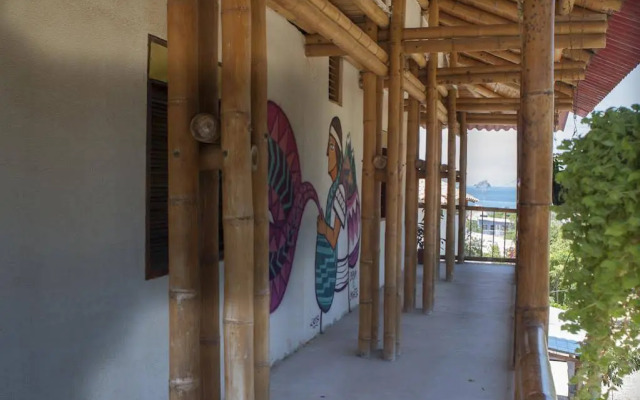 La Tortuga Hostel