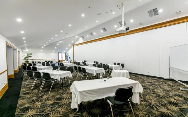 Plymouth International