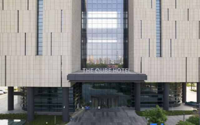 Mianyang Kefa The QUBE Hotel