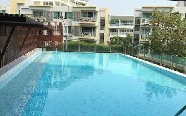 Rocco Hua Hin 512 Condominium