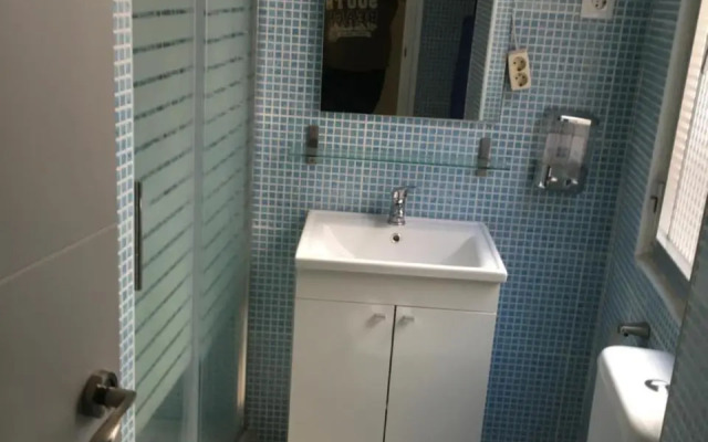 Reina Victoria Apartaments & SuiteS TPH