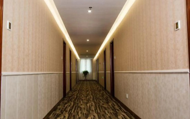 Aijia Business Hotel