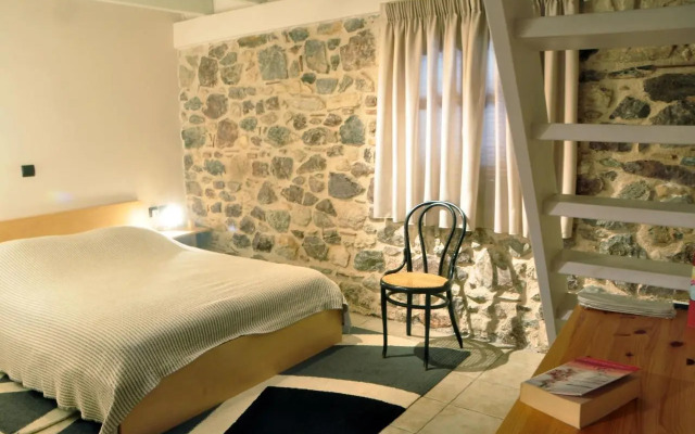 Limni Stone Apartments