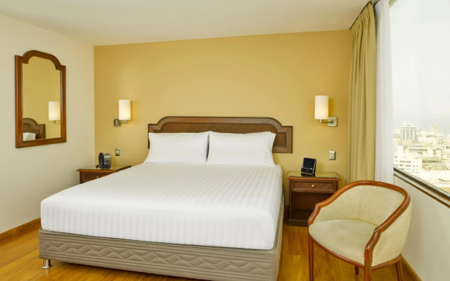 Hotel Estelar Miraflores