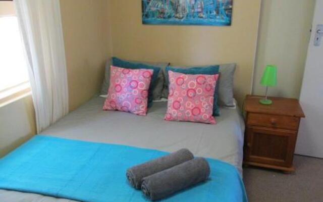 Point Village Accommodation - De Valle 60