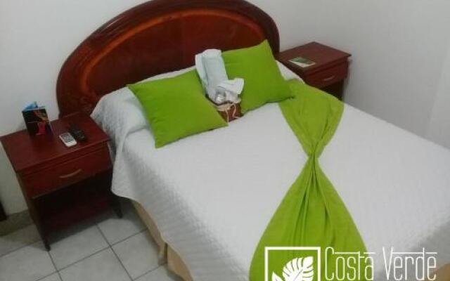 Hostal Costa Verde