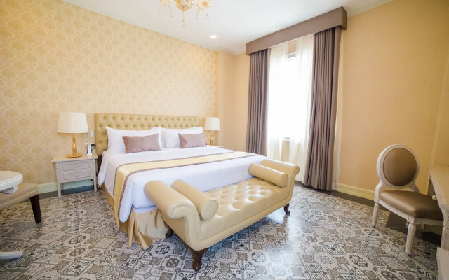 Rizal Park Hotel