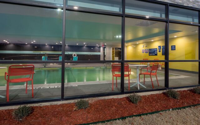 Tru by Hilton Garland Richardson