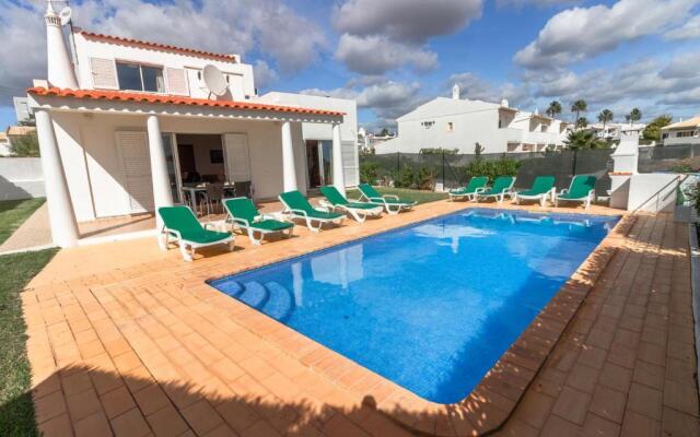 Villa 300m from Beach