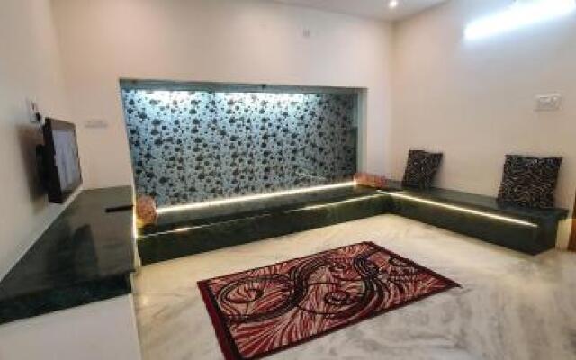 Shree Suites