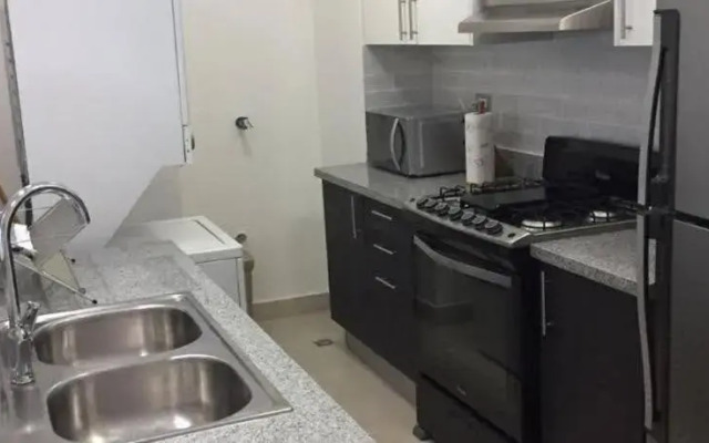 Modern 1 bedroom apartment in Serralles