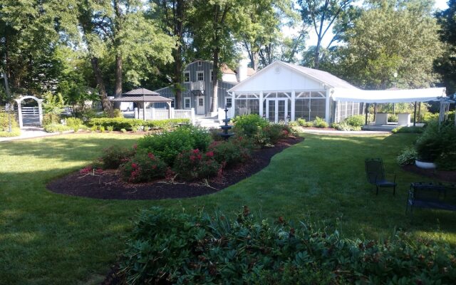 The Virginia Cliffe Inn