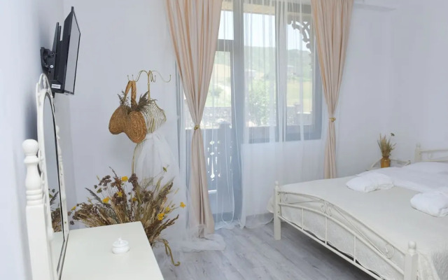 Hotel Chateau Khashmi