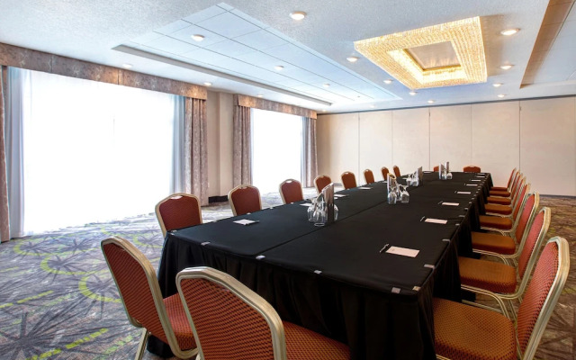 Ramada by Wyndham St. Paul AB