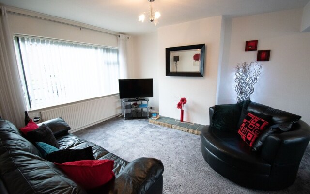 Ideal Lodgings in Whitefield