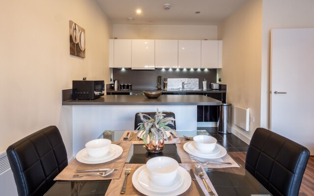 Heron House Apartments