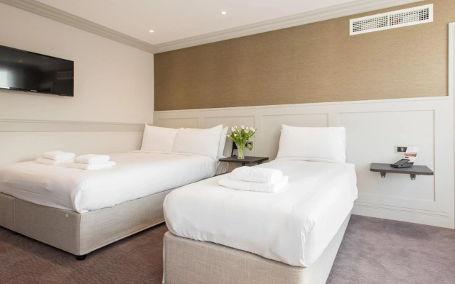 Mowbray Court Hotel