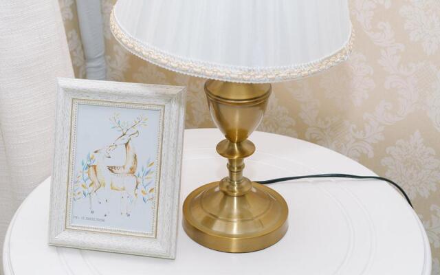 Xi'an Lianhu·North Passenger Station· Locals Apartment 00165010