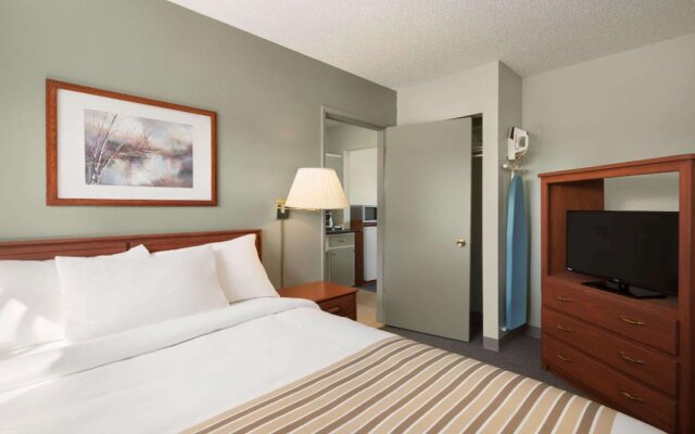 Travelodge by Wyndham Cranbrook