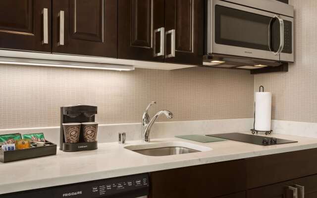 Homewood Suites By Hilton Milwaukee Downtown