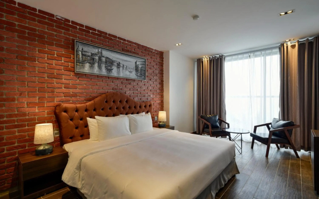 The Marron Hotel
