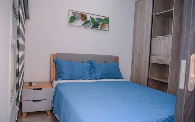 Lleras 402