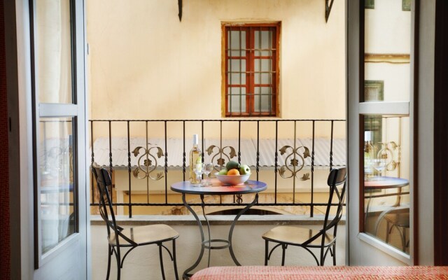 Casa Perla Suites