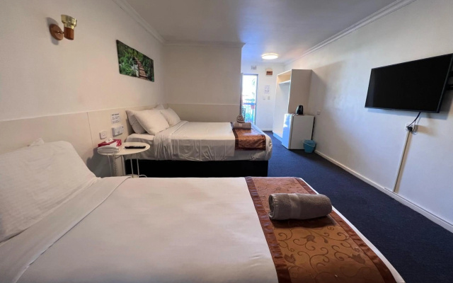 Econo Lodge Rivervale – Guest Rooms – Perth