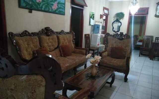 Villa Trijaya