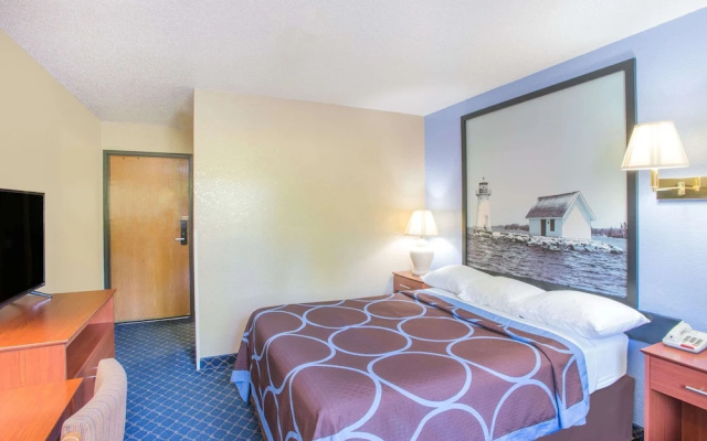 Super 8 Massena NY